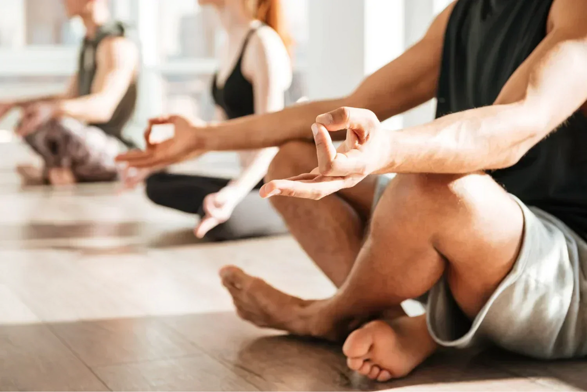 Discover 20 At-Home Workouts (5/20): Why Yoga is Great for Beginners